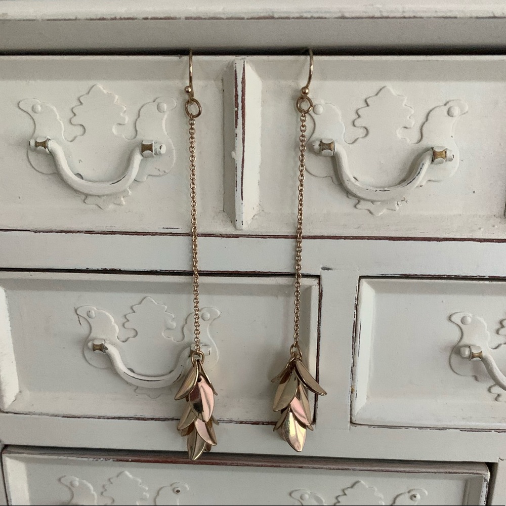 Drop earrings